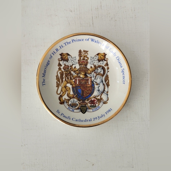 Vintage Pride Of Britain Royal Wedding 1982 Bone China Trinket Dish 4.5" Mint - Picture 4 of 5